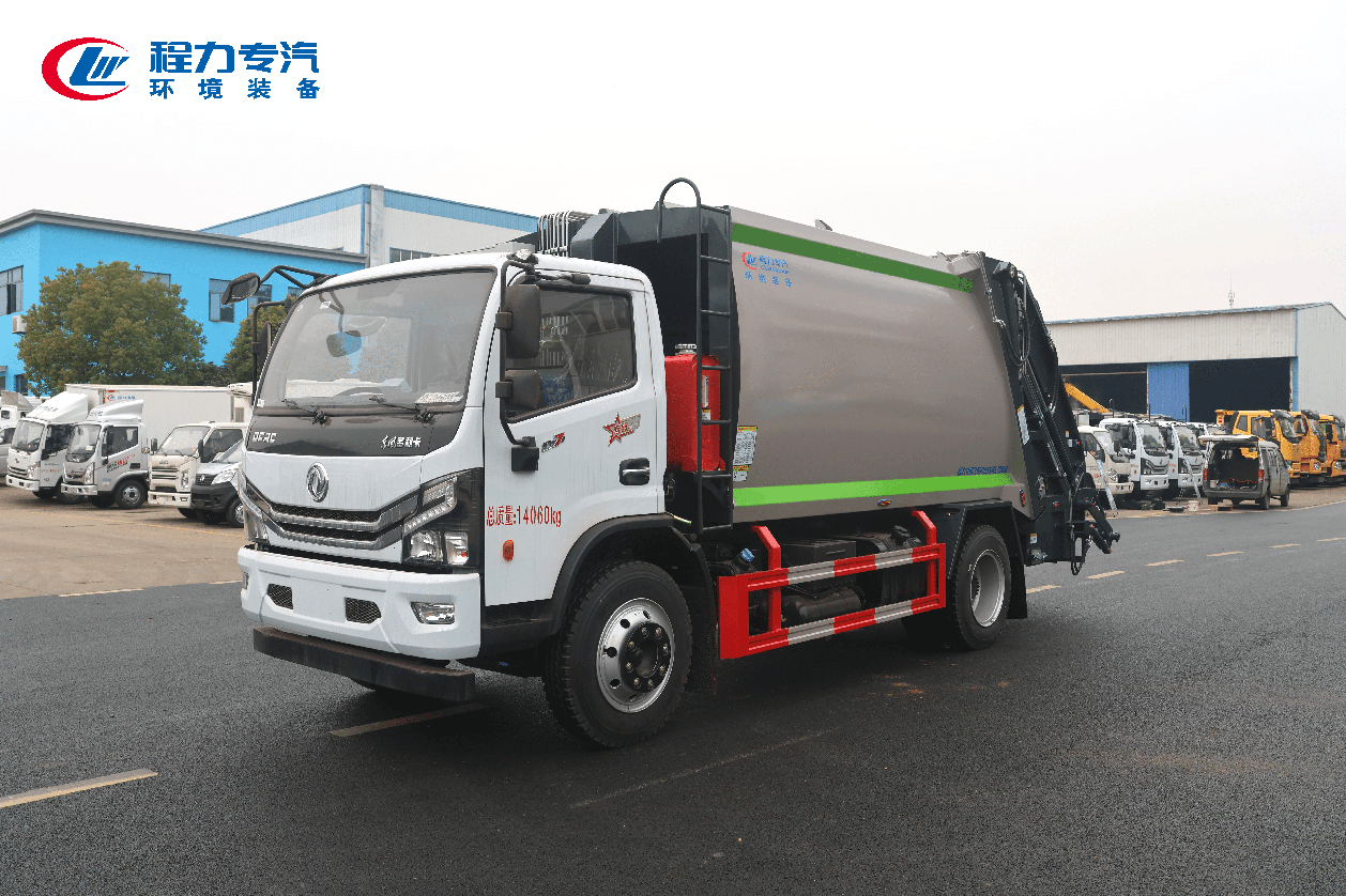 12方東風(fēng)多利卡D7壓縮垃圾車