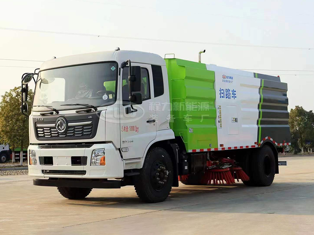 東風天錦12方掃路車