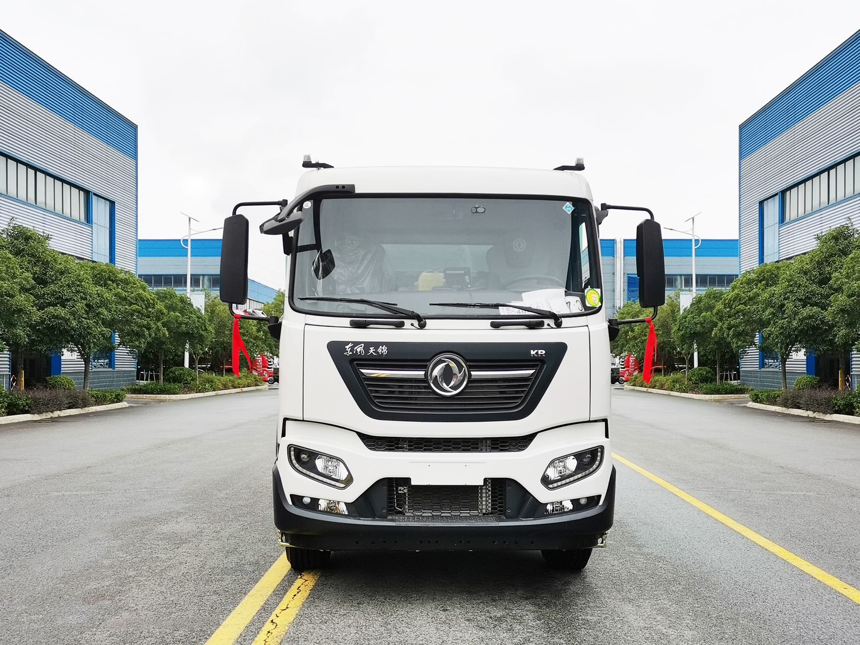 東風(fēng)天錦純電動洗掃車