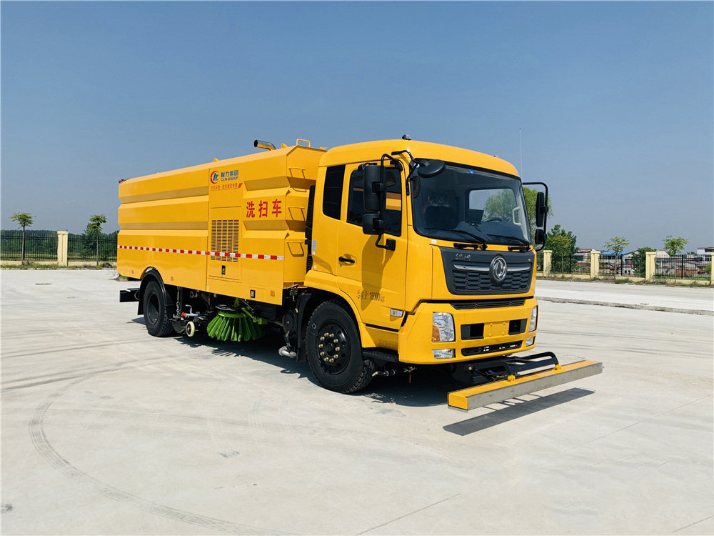 東風(fēng)天錦16方洗掃車(chē)