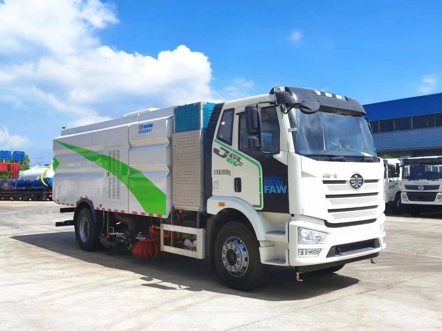 解放純電動(dòng)洗掃車